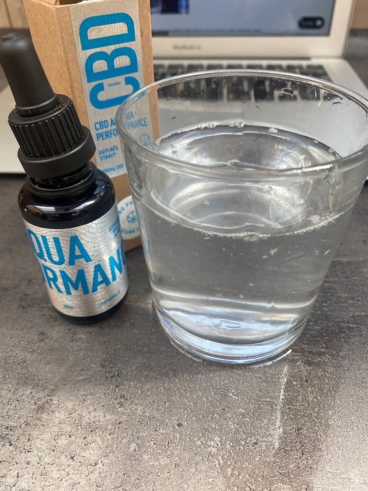 Cbd Aqua Performance rozpustený vo vode